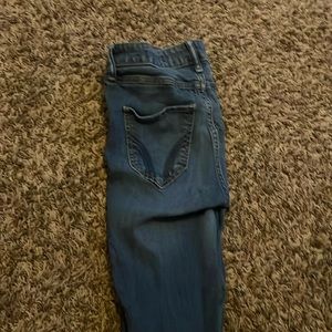 hollister jeans (no holes) skinny.
